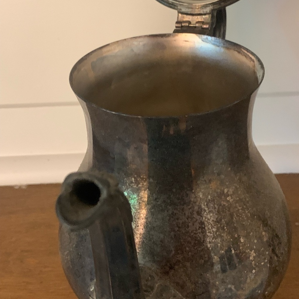 LS Co. Tea / Coffee Pot Silverplated 9" Tall- Uncleaned Patina!! - Picture 15 of 16